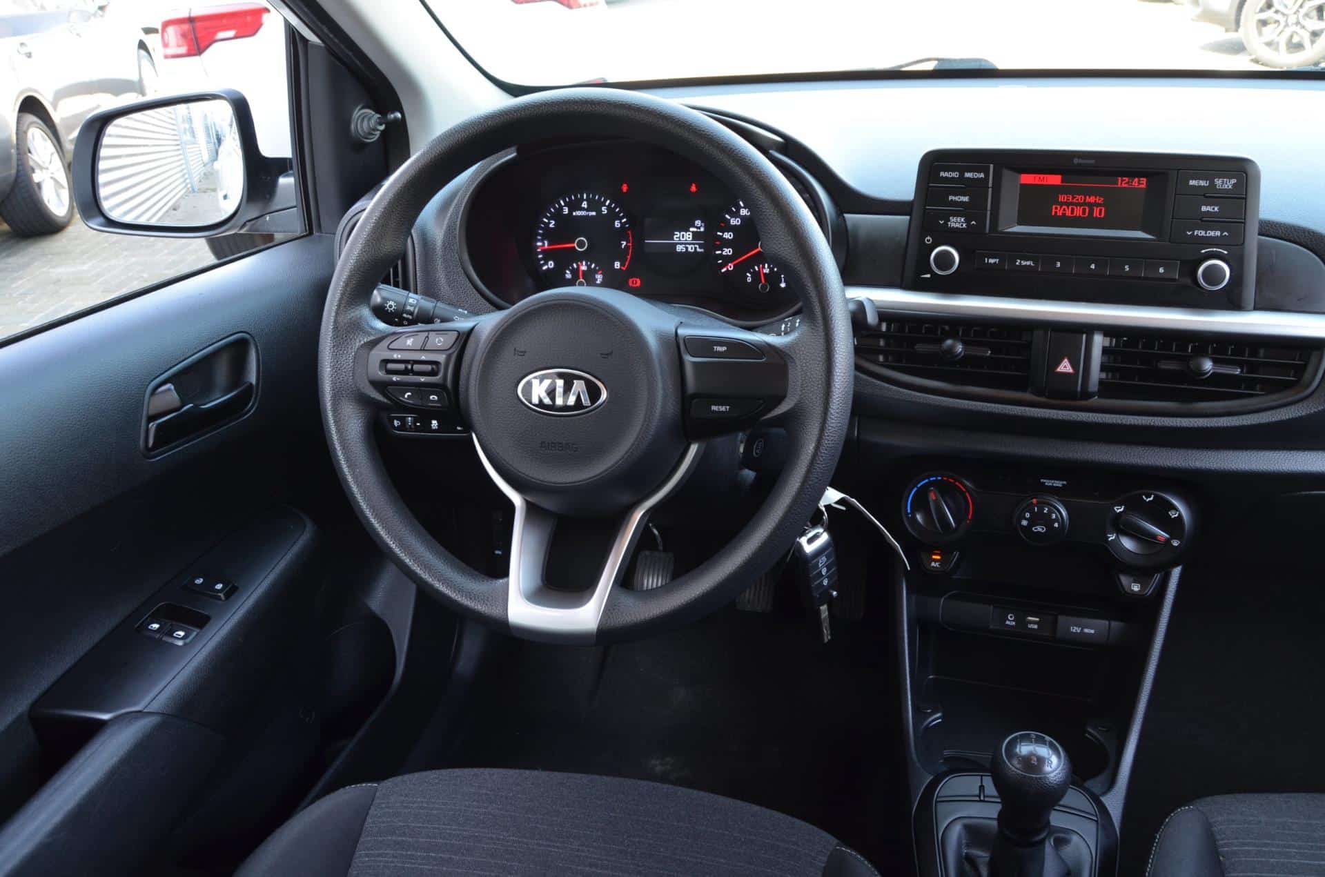 Zijaanzicht Kia Picanto