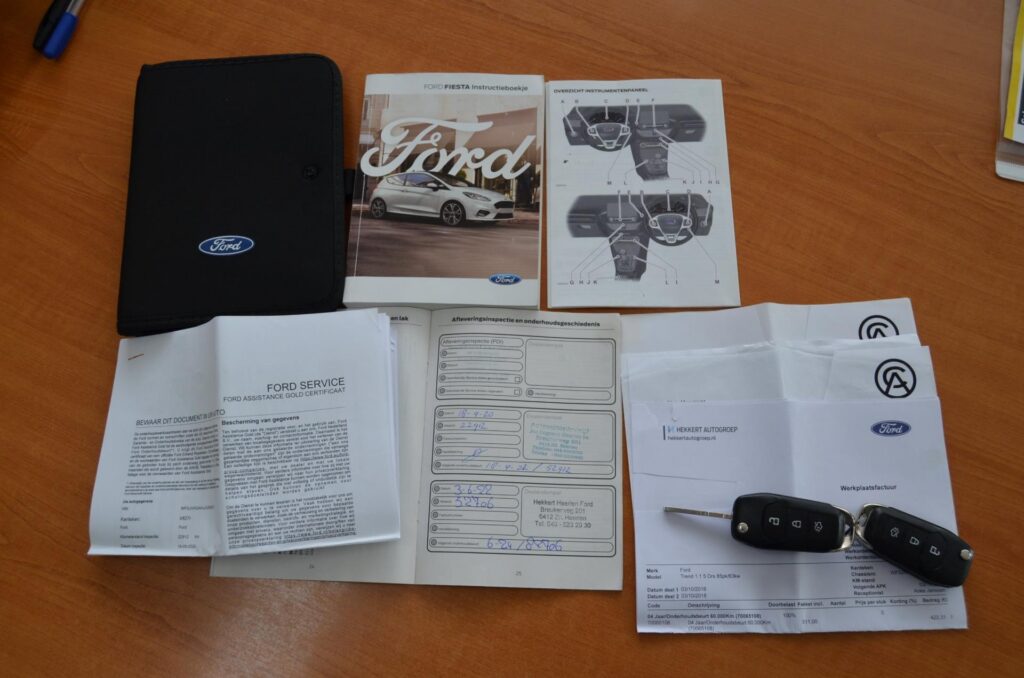 Ford Fiesta Hatchback - foto 15