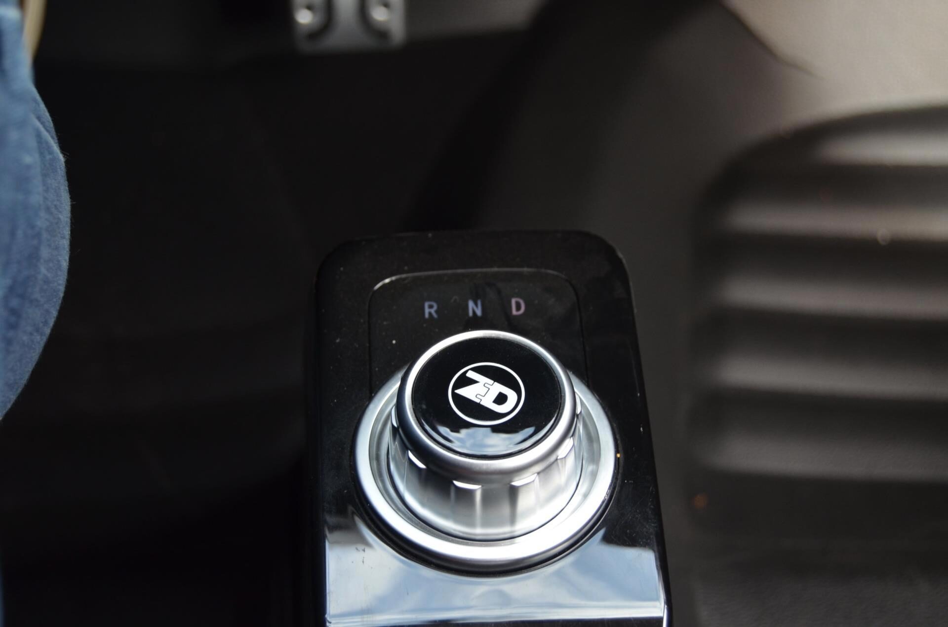 Share Ngo ZHIDOU ELECTRISCH| b-rijbewijs|Navi|Leer|Clima|lederen stuur|LMV - Foto 13