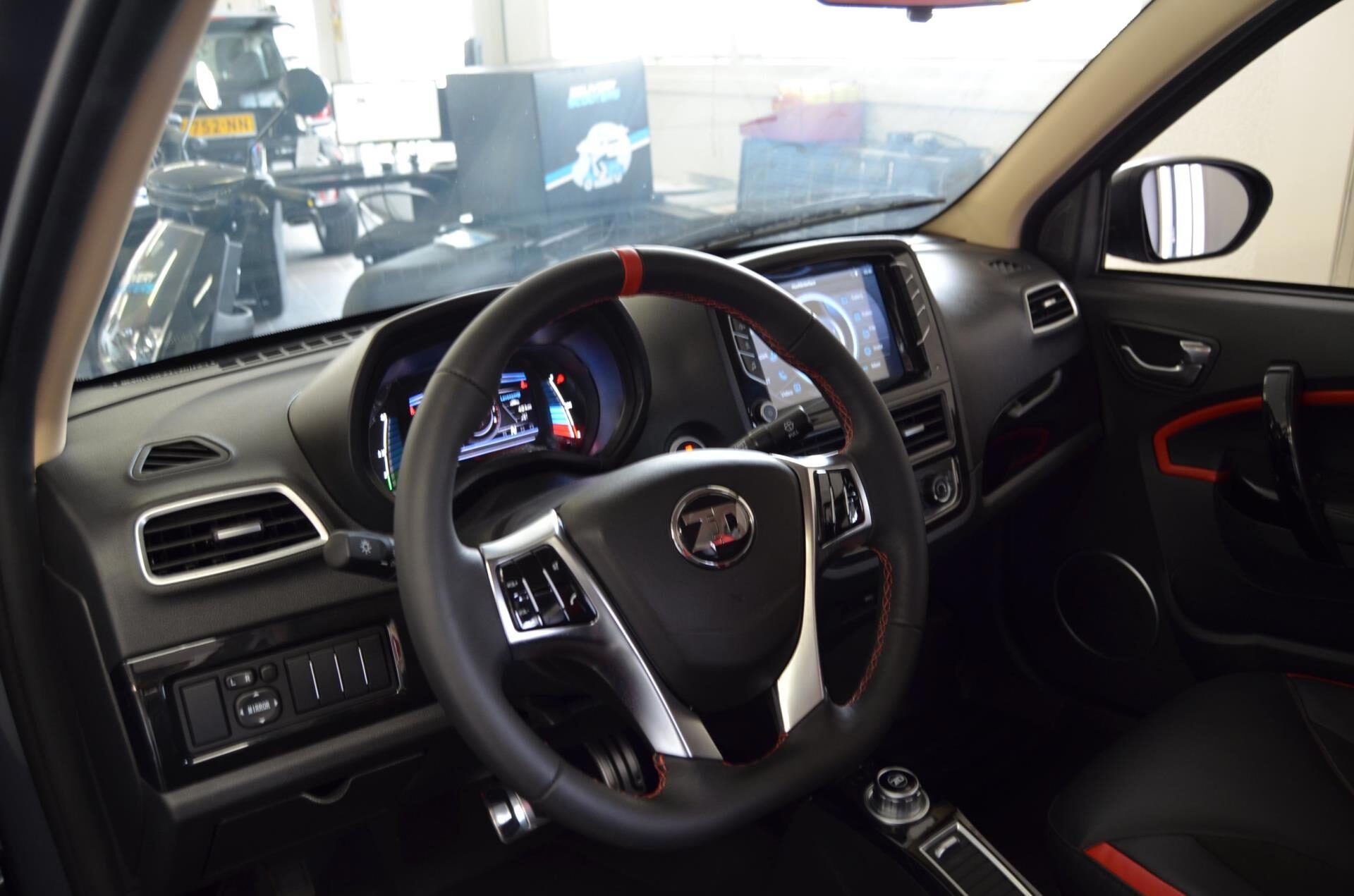 Share Ngo ZHIDOU ELECTRISCH| b-rijbewijs|Navi|Leer|Clima|lederen stuur|LMV - Foto 20