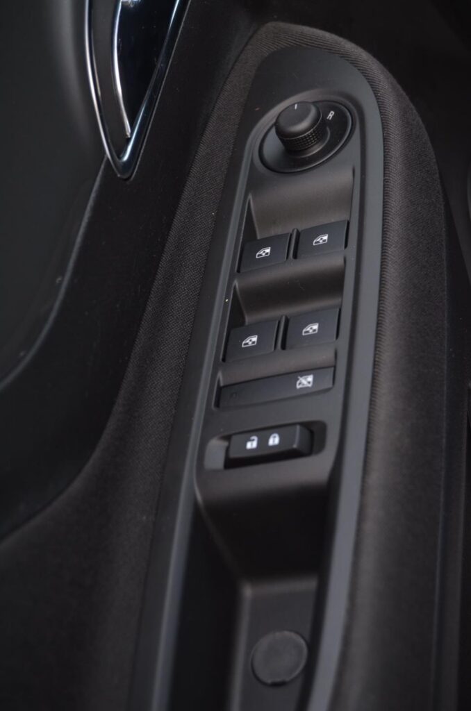 Opel Mokka SUV - foto 17