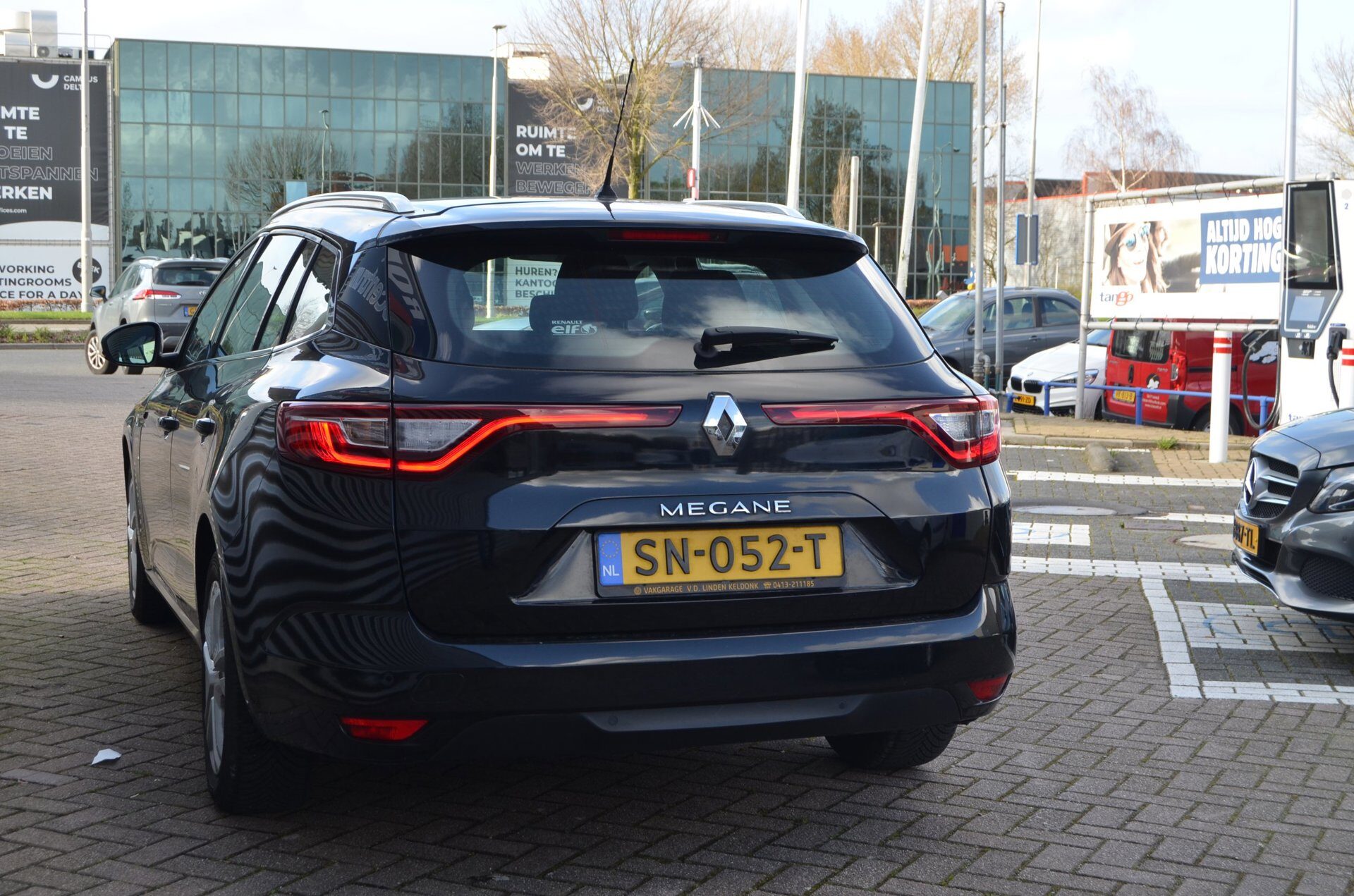 Renault Mégane Estate 1.2 TCe Zen|CARPLAY|NAVI|SENSOREN V+A.|NW.MODEL|BOEKJES|NAP - Foto 5