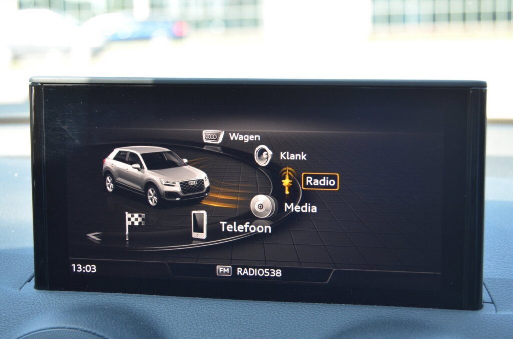 Audi Q2 SUV - foto 13