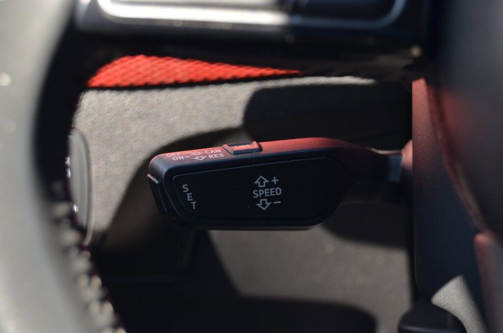 Audi Q2 SUV - foto 19