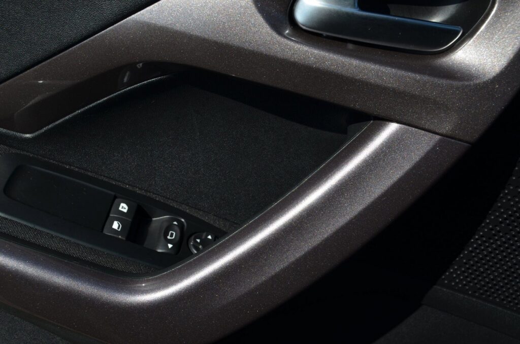 Peugeot 2008 SUV - foto 14