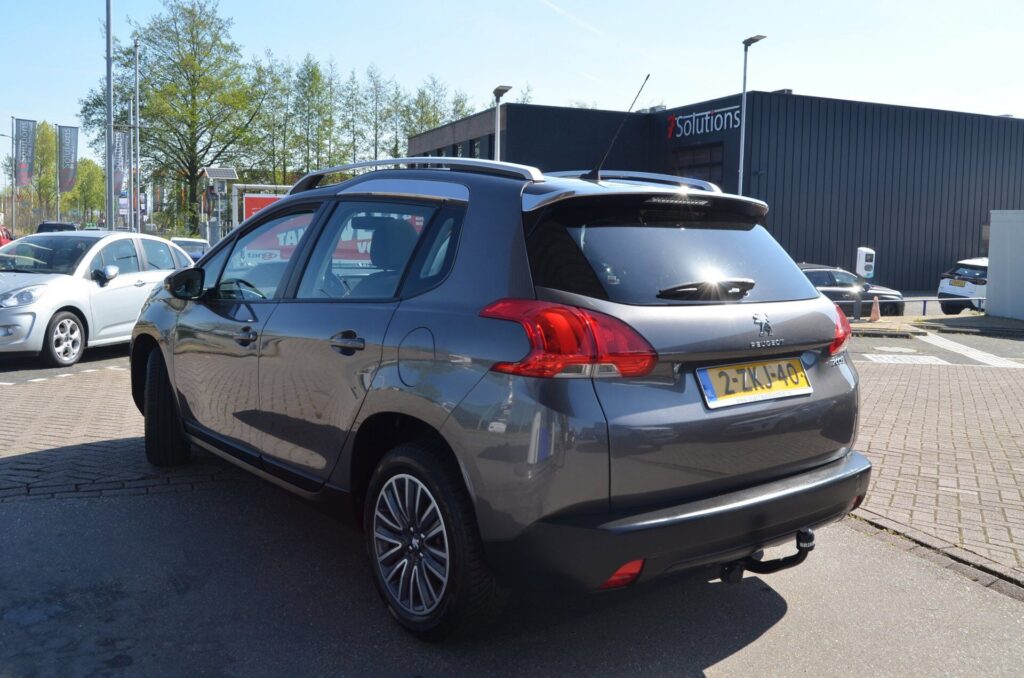Peugeot 2008 SUV - foto 4
