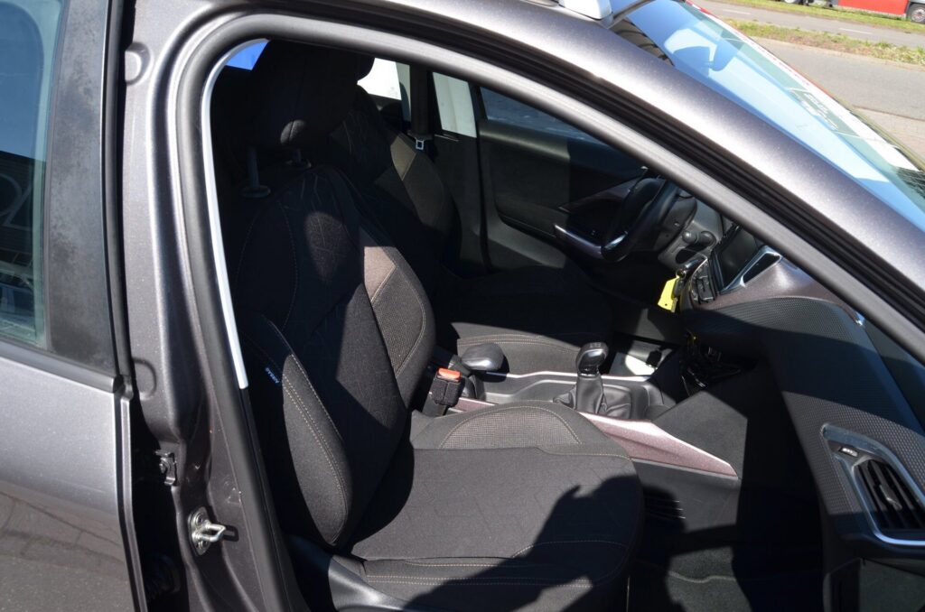 Peugeot 2008 SUV - foto 8