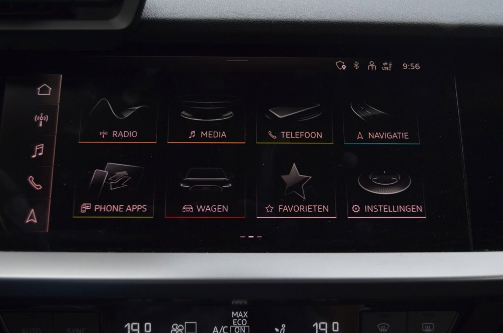 Audi A3 Hatchback - foto 20