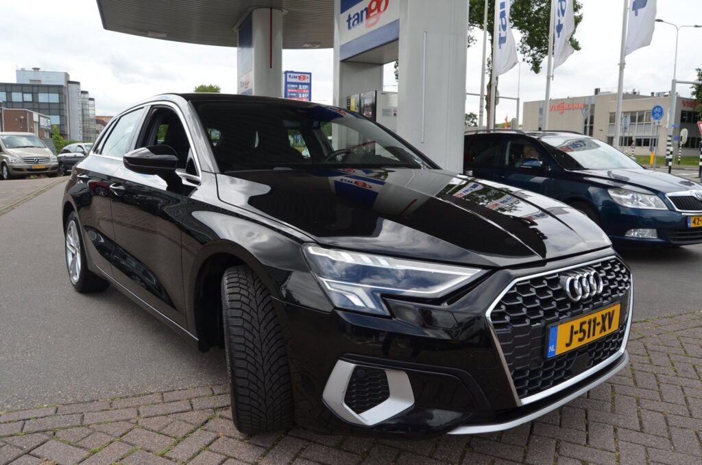 Audi A3 Hatchback - foto 9