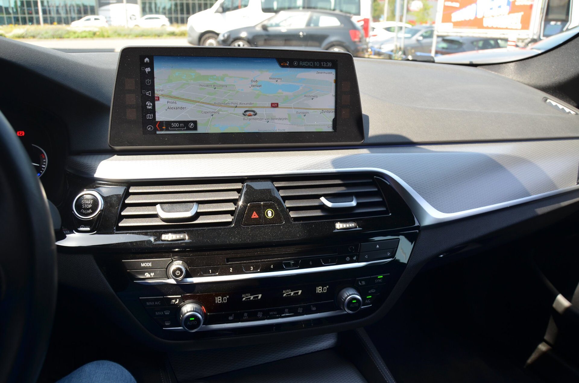 BMW 5 Serie Touring 520i High Executive|M-PAKKET|ZWART LEER|DEALER AUTO|MEMORY|ELECTR. A.KLEP - Foto 16