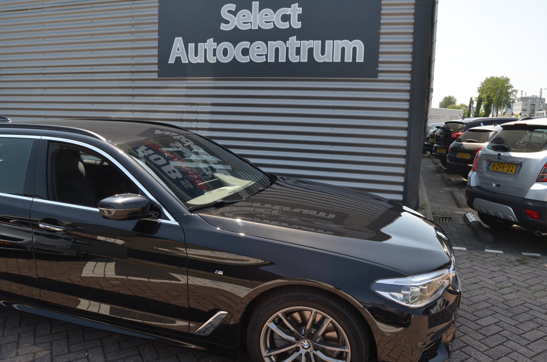 BMW 5 Serie Touring 520i High Executive|M-PAKKET|ZWART LEER|DEALER AUTO|MEMORY|ELECTR. A.KLEP - Foto 19