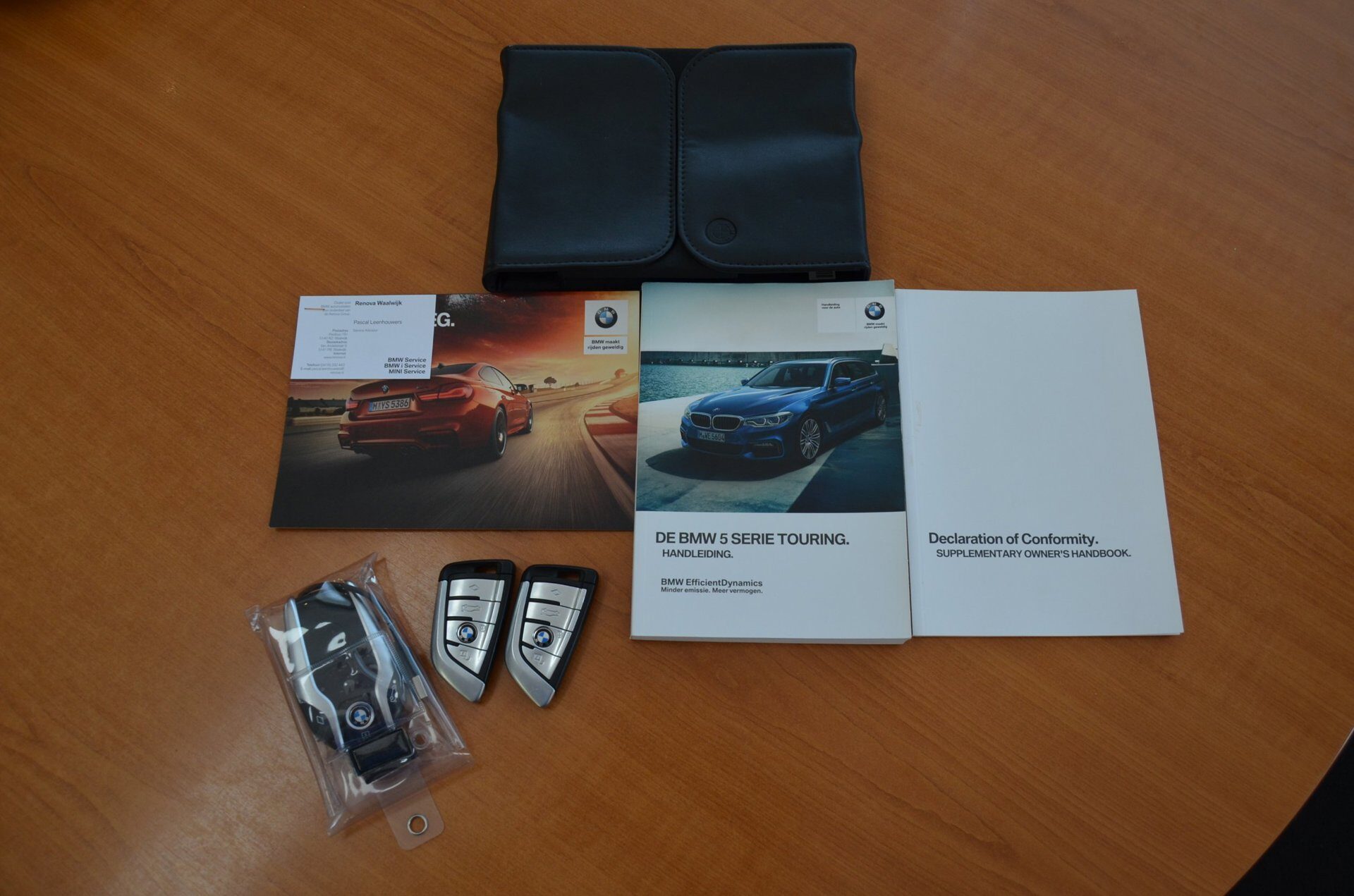 BMW 5 Serie Touring 520i High Executive|M-PAKKET|ZWART LEER|DEALER AUTO|MEMORY|ELECTR. A.KLEP - Foto 20