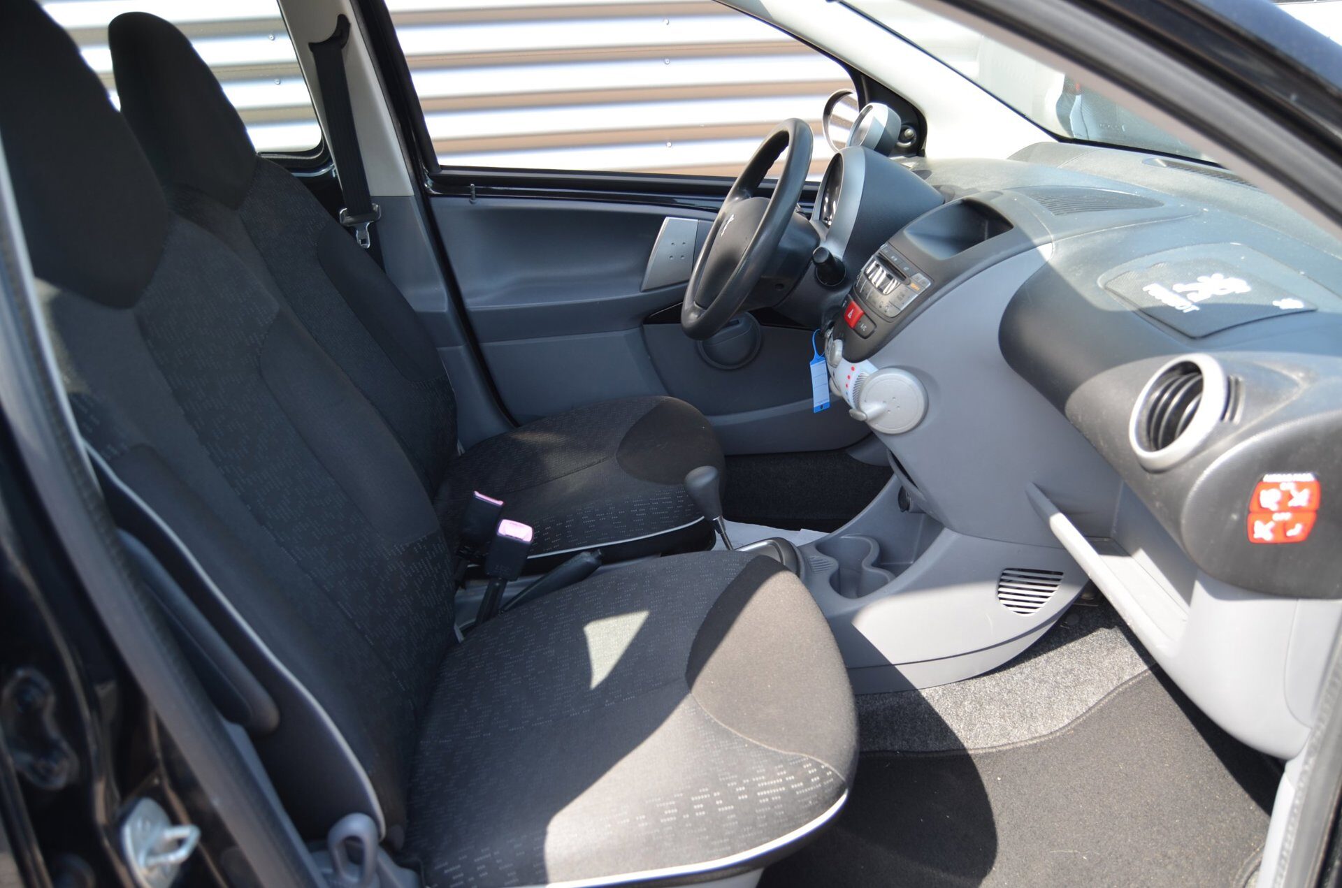 Peugeot 107 1.0-12V XS|AIRCO|ELECTR.PAKKET|AUTOMAAT|5 DEURS - Foto 10