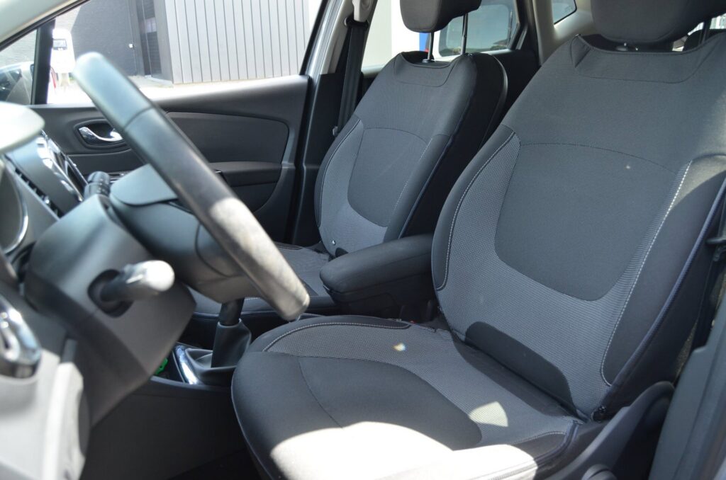 Renault Captur SUV - foto 14