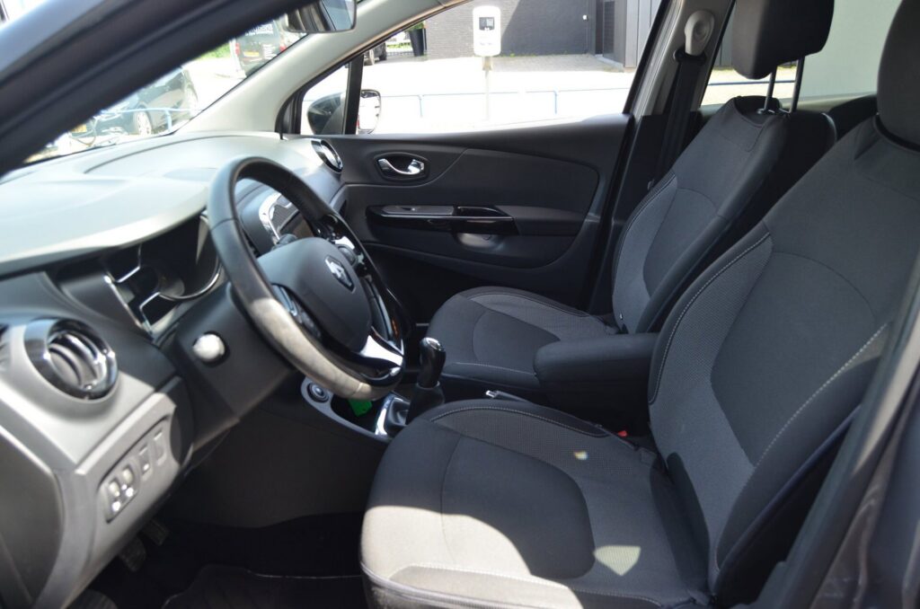 Renault Captur SUV - foto 15