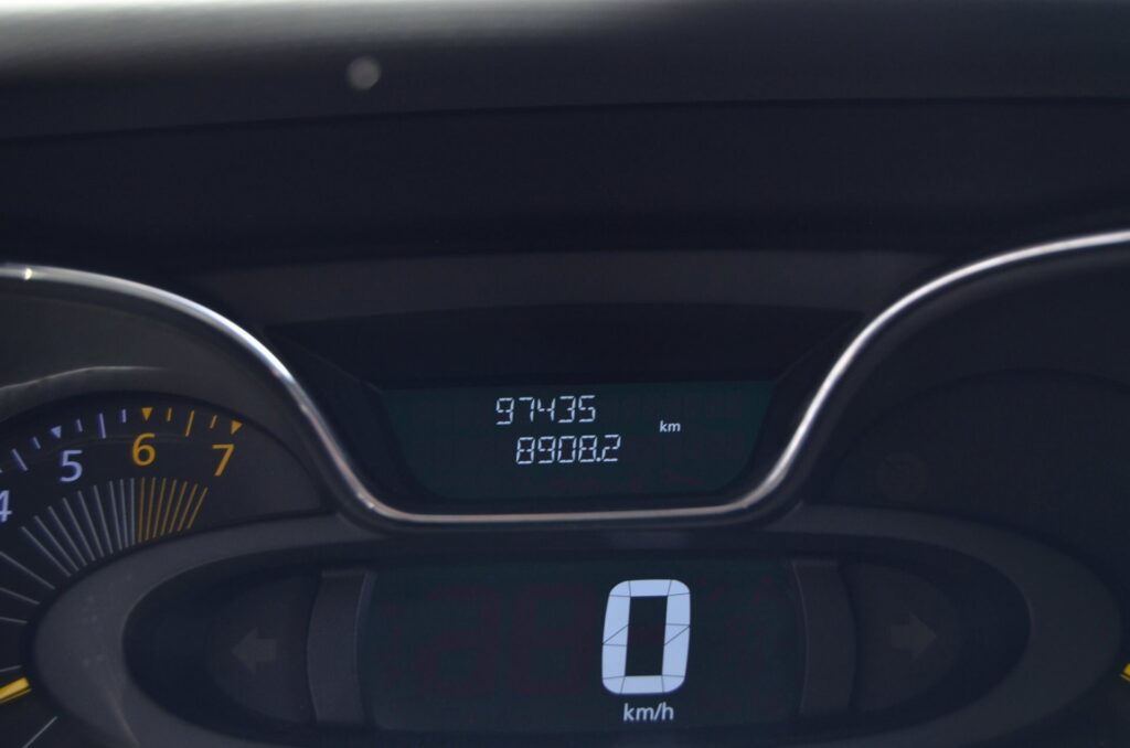 Renault Captur SUV - foto 17