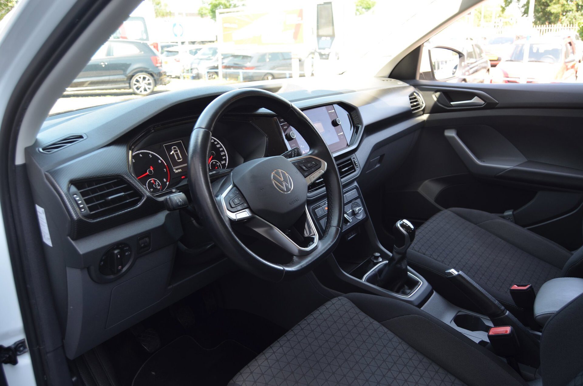 Volkswagen T-Cross 1.0 TSI Life|NAVI|ADAPT.CRUISE|NAP|16"VELGEN|GEEN IMPORT - Foto 8
