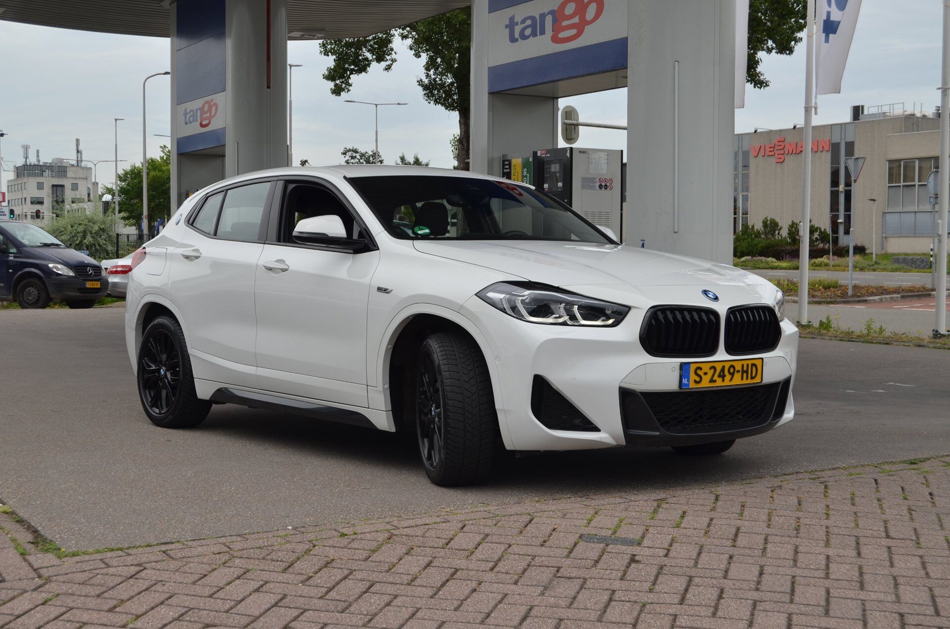 BMW X2 XDrive25e High Executive HYBRID AUT|SPORTPAKKET|LEDER| - Foto 5