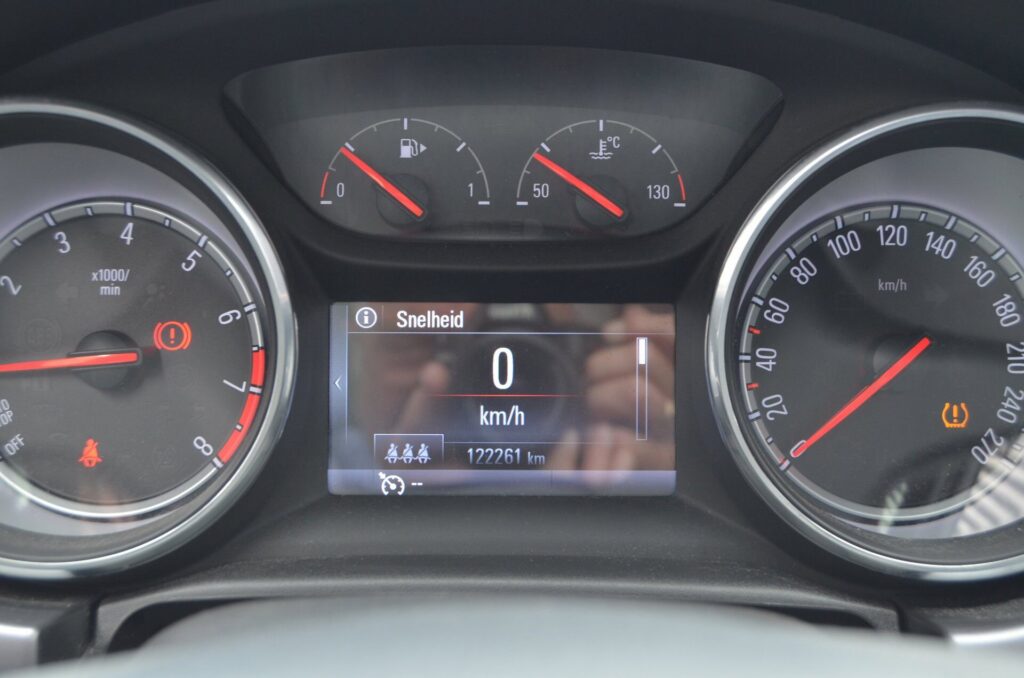 Opel Astra Stationwagon - foto 21