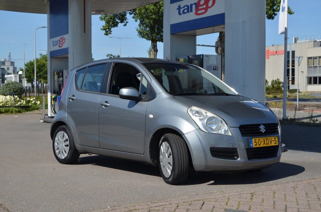 Suzuki Splash Hatchback - foto 14