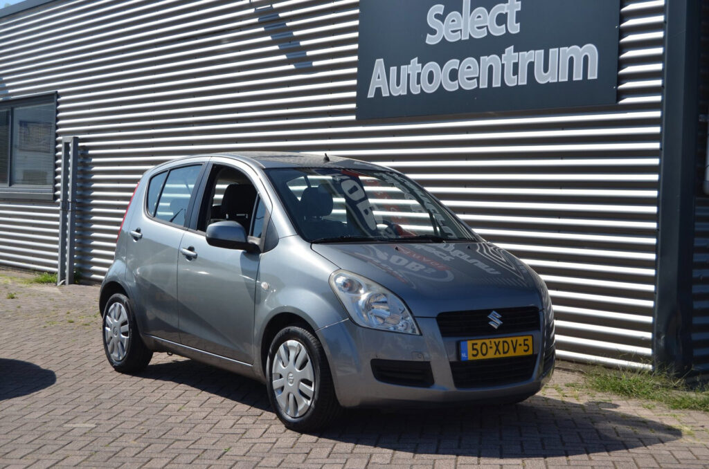 Suzuki Splash Hatchback - foto 3
