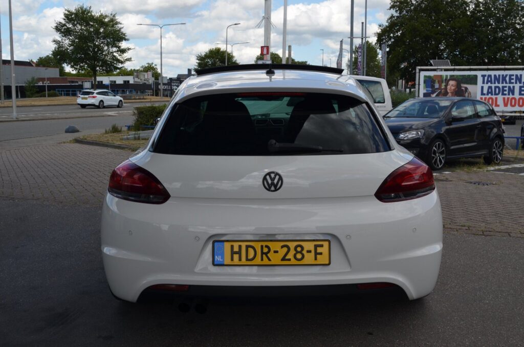 Volkswagen Scirocco Coupé - foto 10