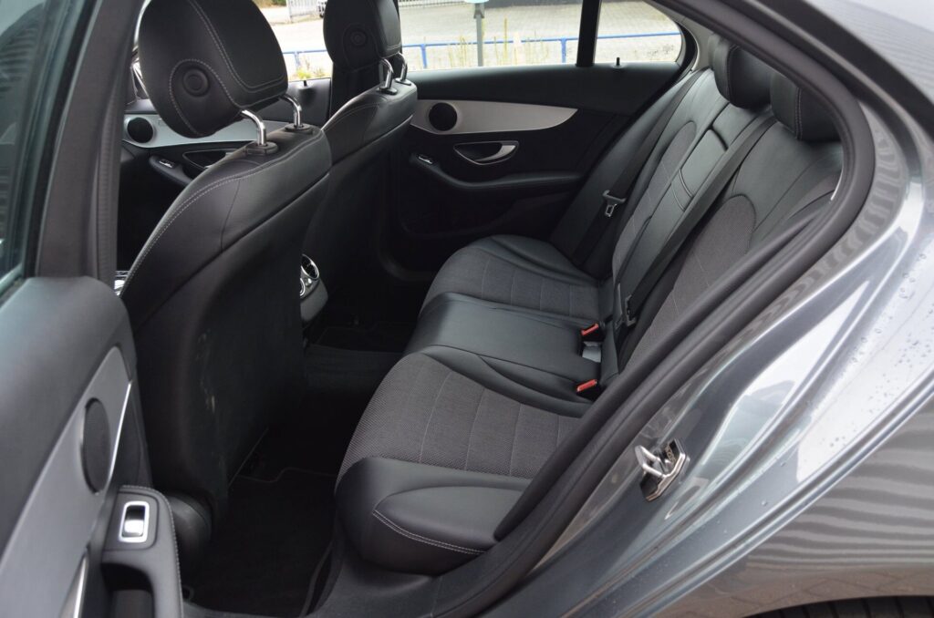 Mercedes-Benz C-Klasse Sedan - foto 20