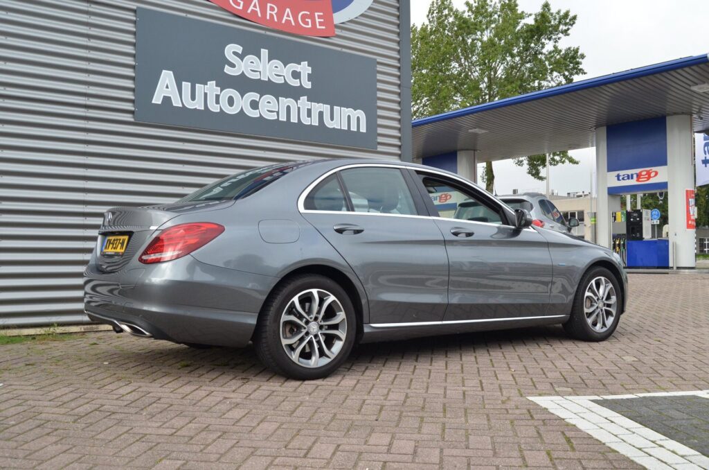Mercedes-Benz C-Klasse Sedan - foto 8