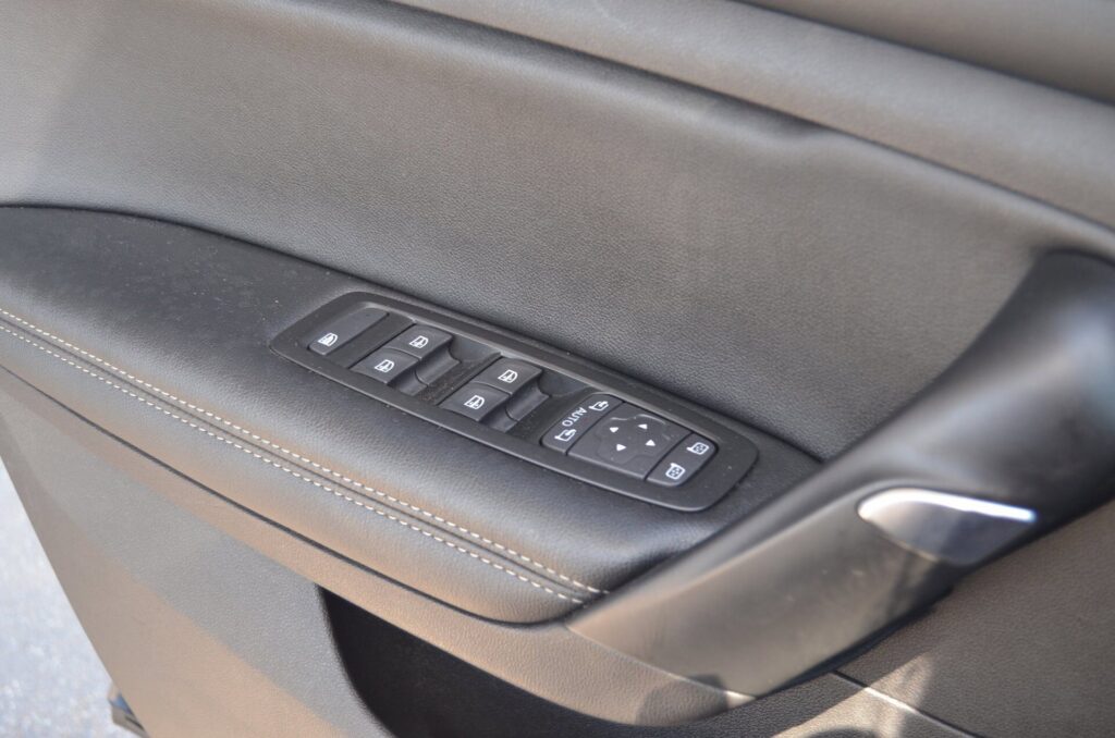 Renault Mégane Hatchback - foto 14