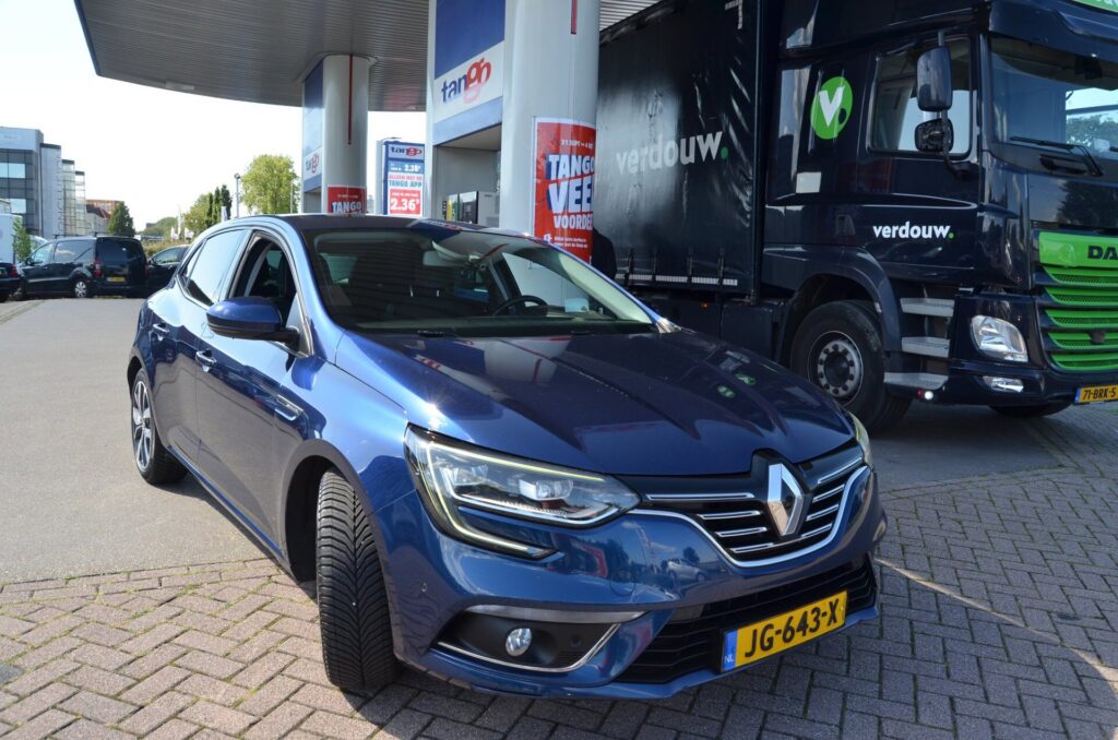 Renault Mégane Hatchback - foto 5