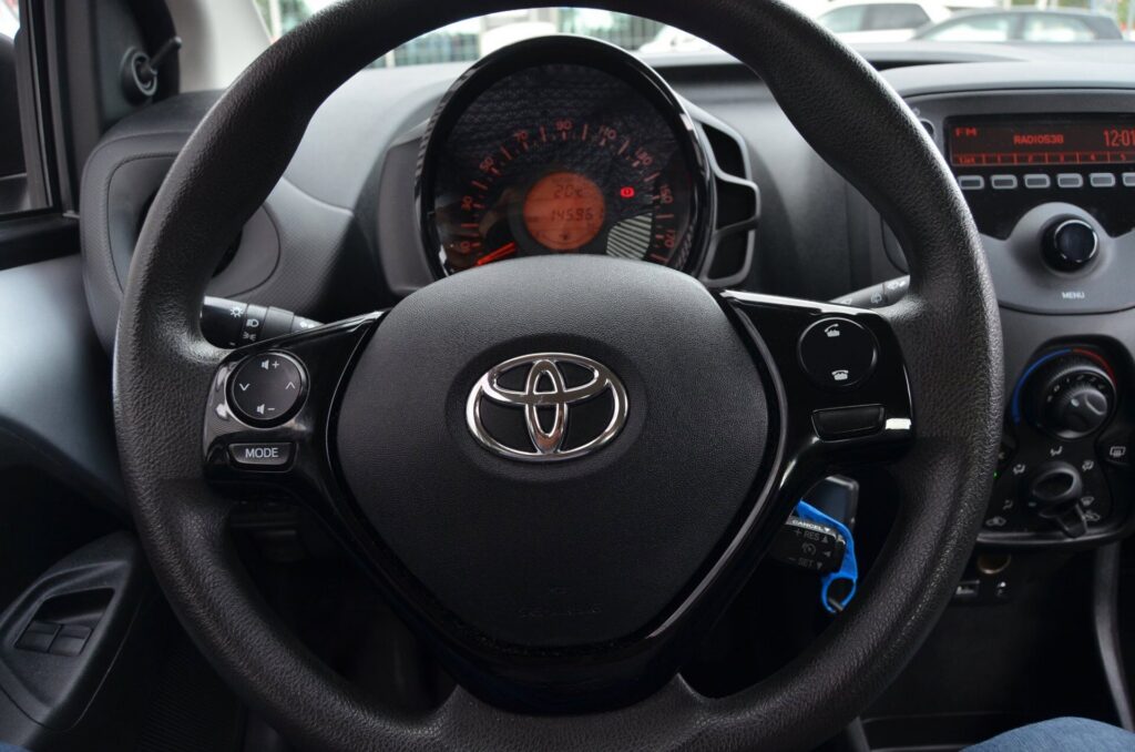 Toyota Aygo Hatchback - foto 13