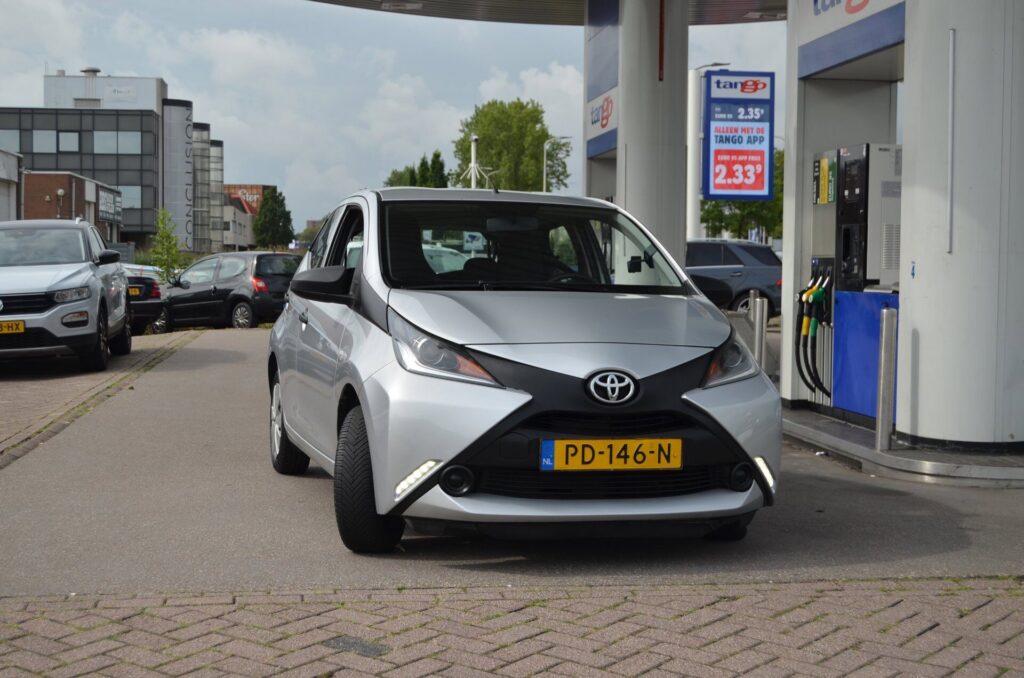 Toyota Aygo Hatchback - foto 3