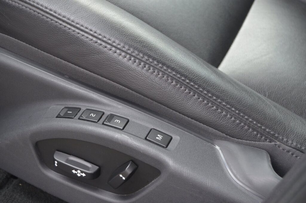 Volvo XC60 SUV - foto 4