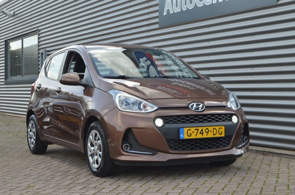 Hyundai i10 Hatchback - foto 4