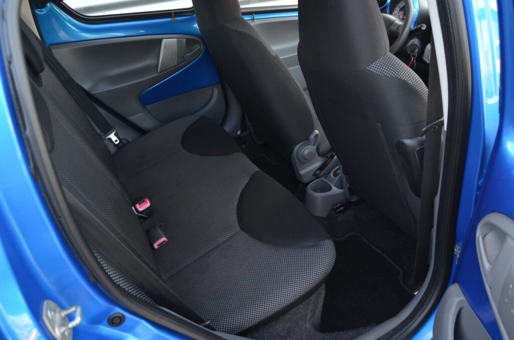 Toyota Aygo Hatchback - foto 13