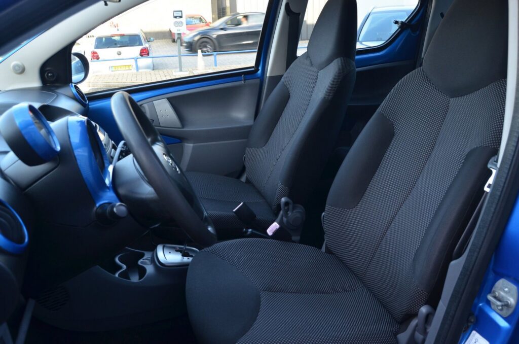 Toyota Aygo Hatchback - foto 20