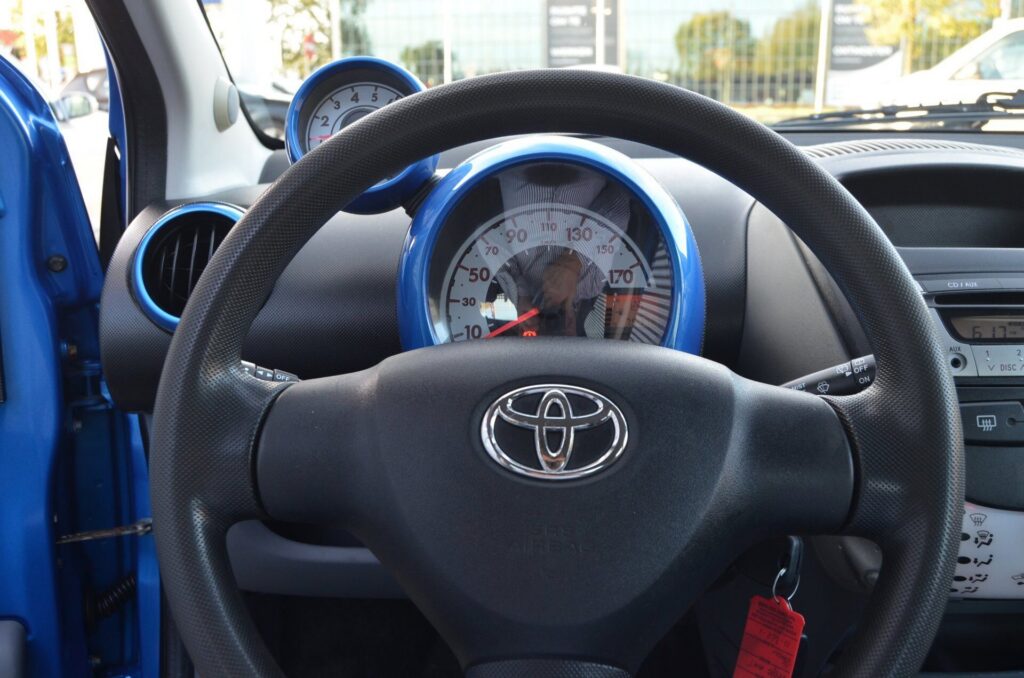 Toyota Aygo Hatchback - foto 4