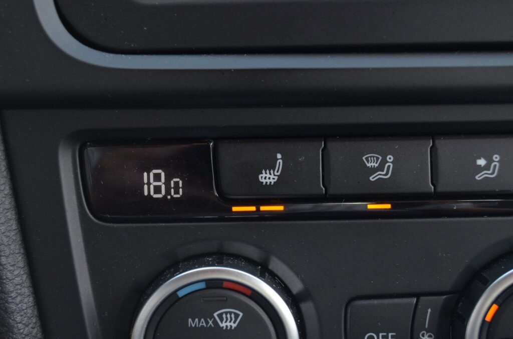Volkswagen Golf Cabriolet - foto 19