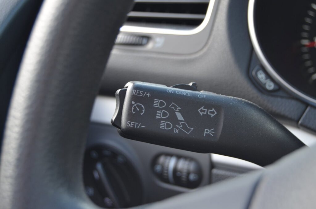 Volkswagen Golf Cabriolet - foto 25