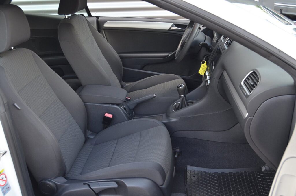 Volkswagen Golf Cabriolet - foto 9